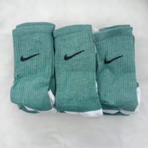 Medias 3/4 Toalla Nike Verde Logo Negro Talon Blanco