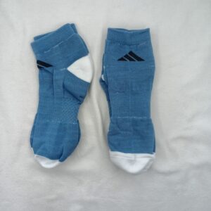 Soquetes Toalla Adidas Azul Logo Negro Talon Blanco